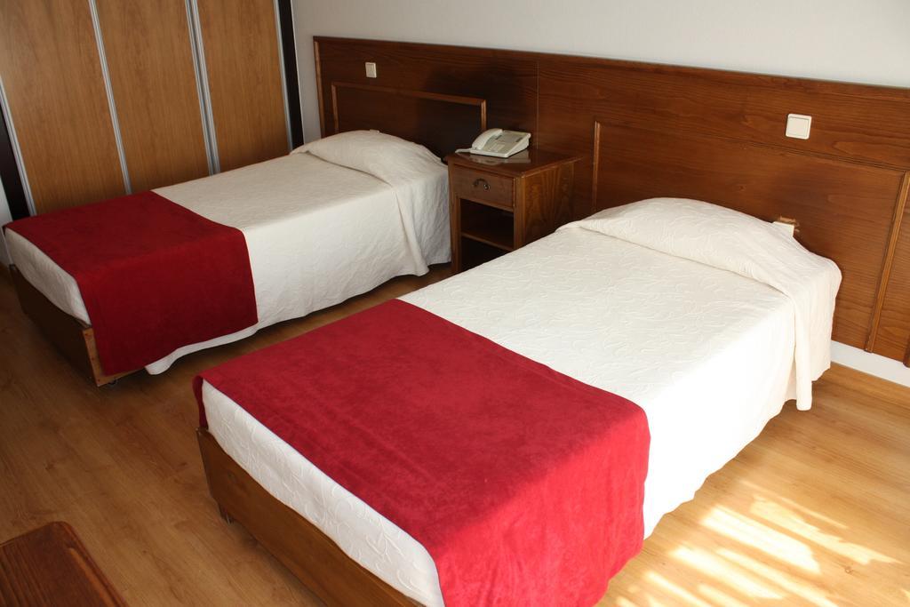 Hotel Classis براغانسا الغرفة الصورة